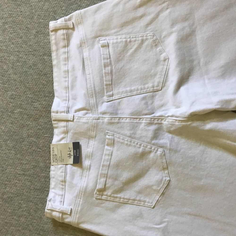 NWT Style & Co High Rise Wide Leg Crop Jeans Sz 16W White - Picture 5 of 6